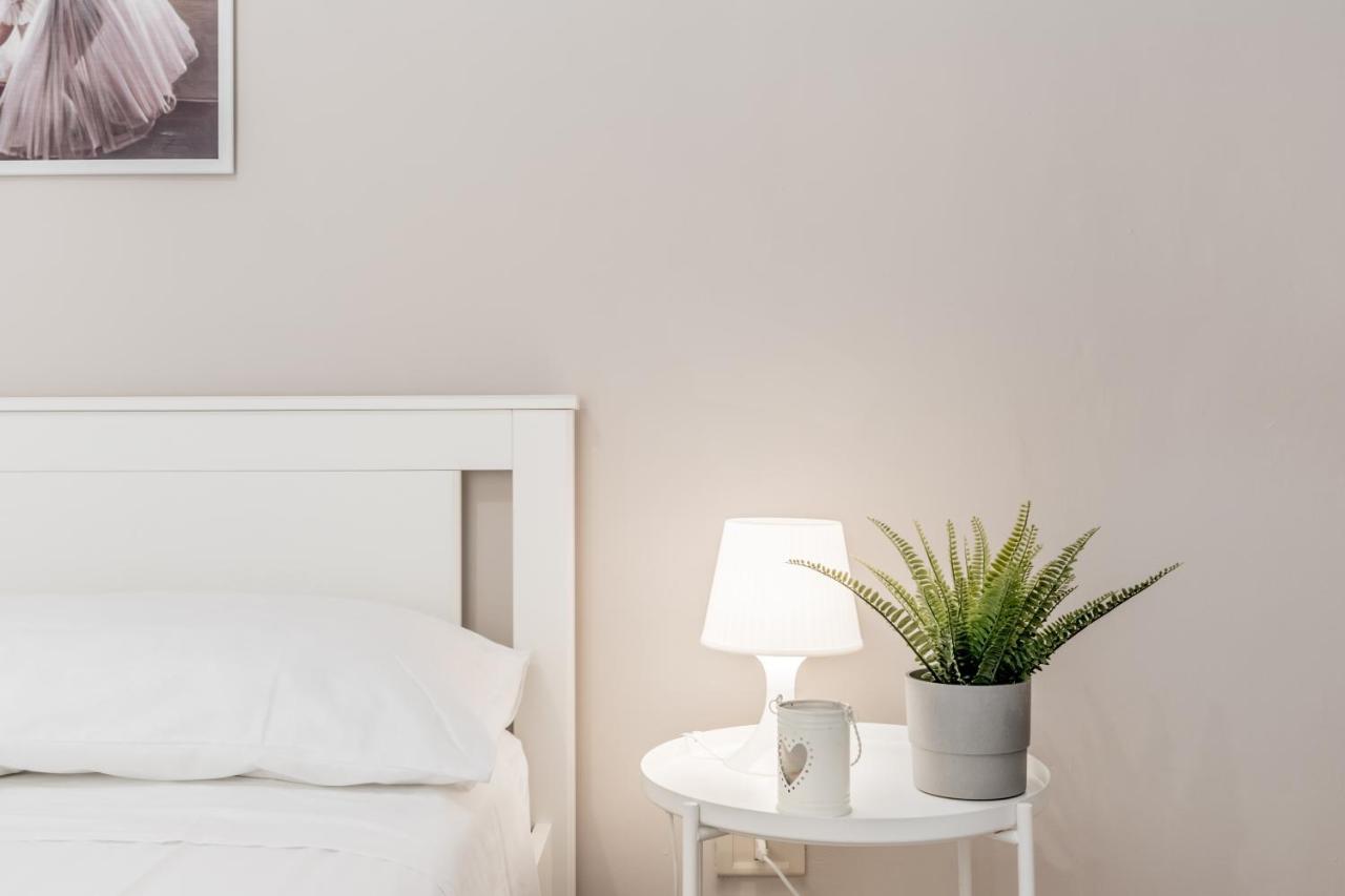Appartement Domus Camilla à Rome Extérieur photo
